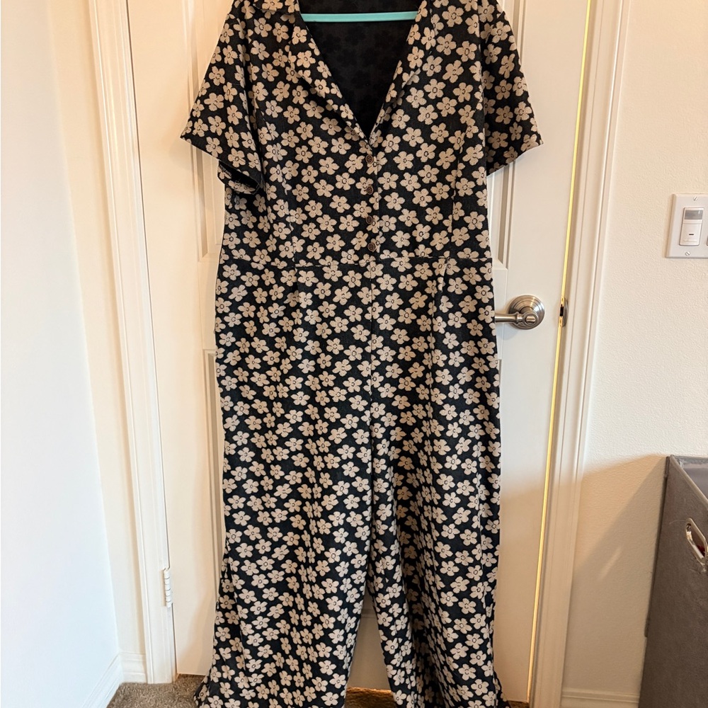 Cider Black and Cream Floral Jumpsuit